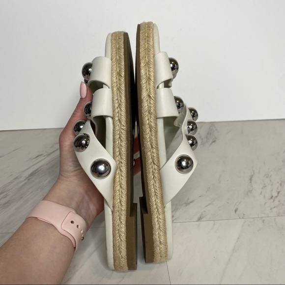 New! Marc Fisher Prisca Ball Studded Sandal 8M - Picture 5 of 11